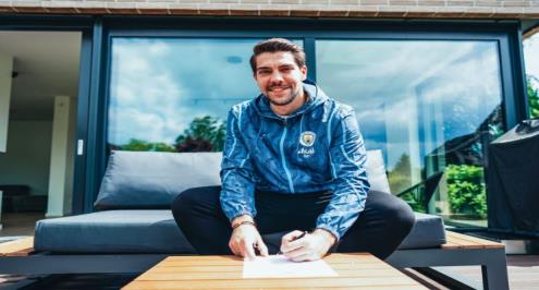 رسمياً.. مانشستر سيتي يعلن تمديد عقد ستيفان أورتيجا حتى 2026